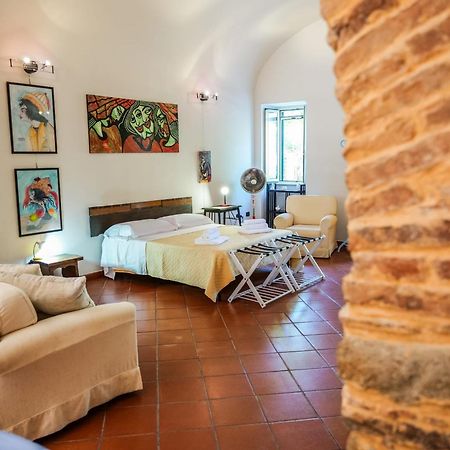 サント・ステーファノ・ディ・カマストラ Umberto 25 Bed & Breakfast エクステリア 写真